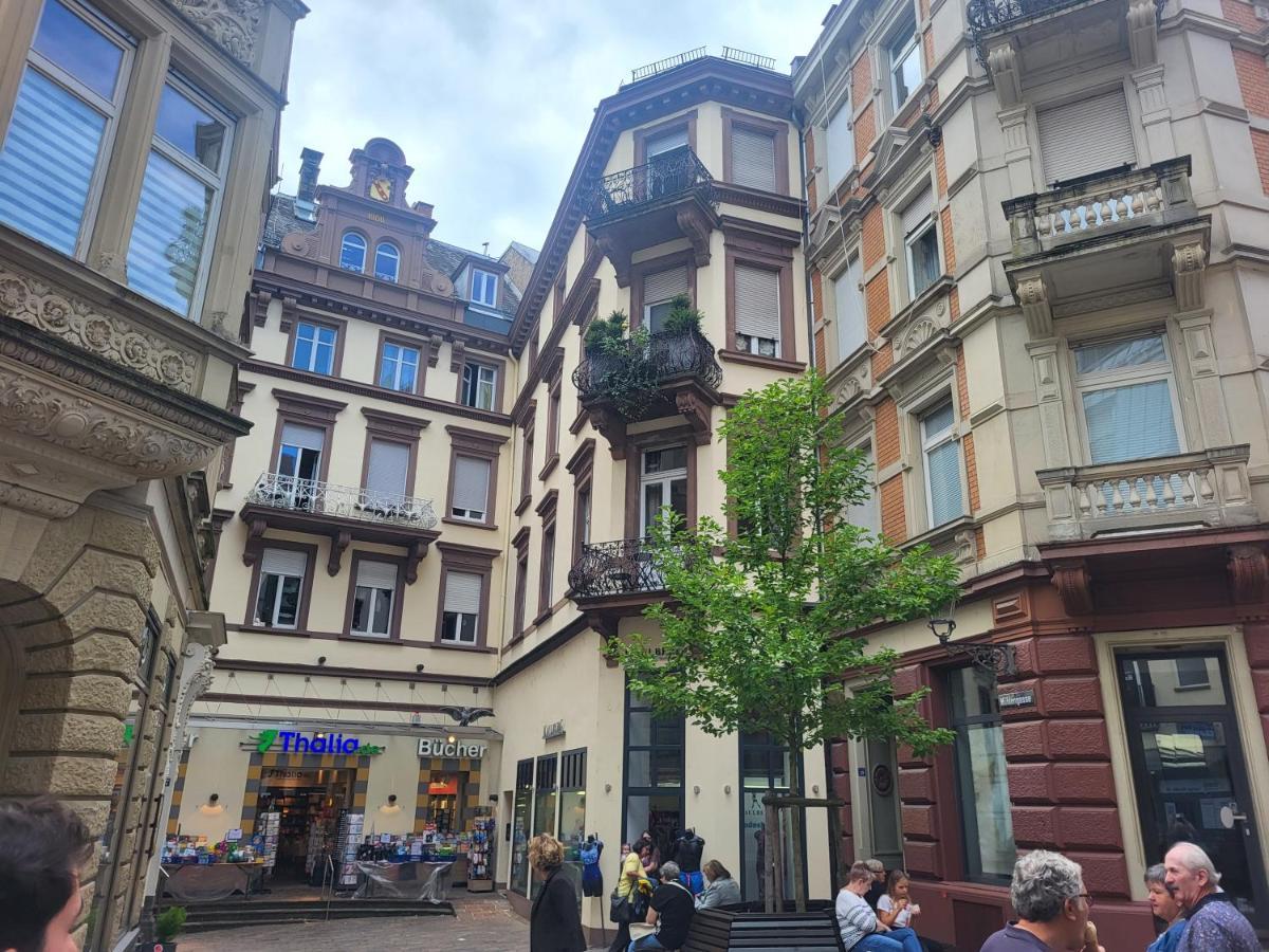 Am Thalia Designe Apartment Baden-Bade Exterior foto